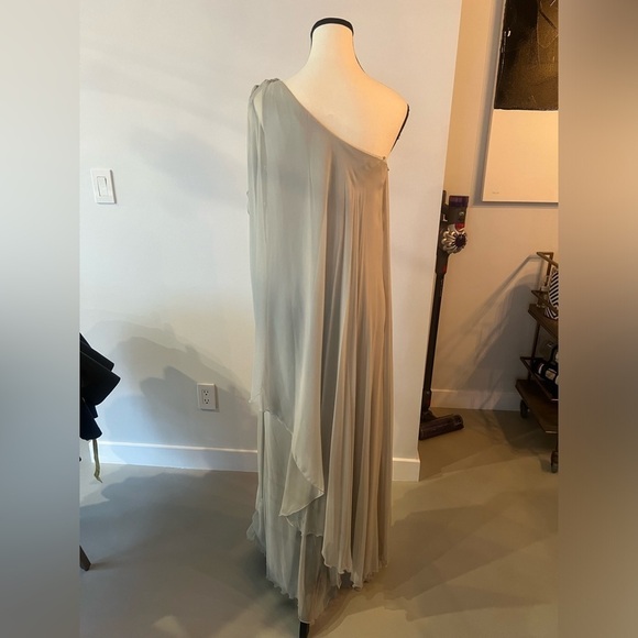 Ricki Freeman for Teri John Grey & Silver Dress - Picture 13 of 17